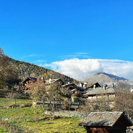 Meizon - La Montagna, Pila, Crevacol, Aosta E Valpelline Gignod Eksteriør billede